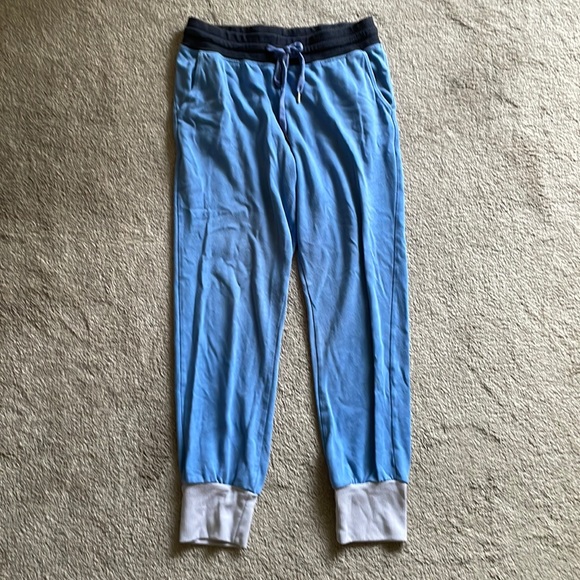Sundry. Color block sweatpants. blue. Size 0. Small or x-small. - Picture 5 of 9
